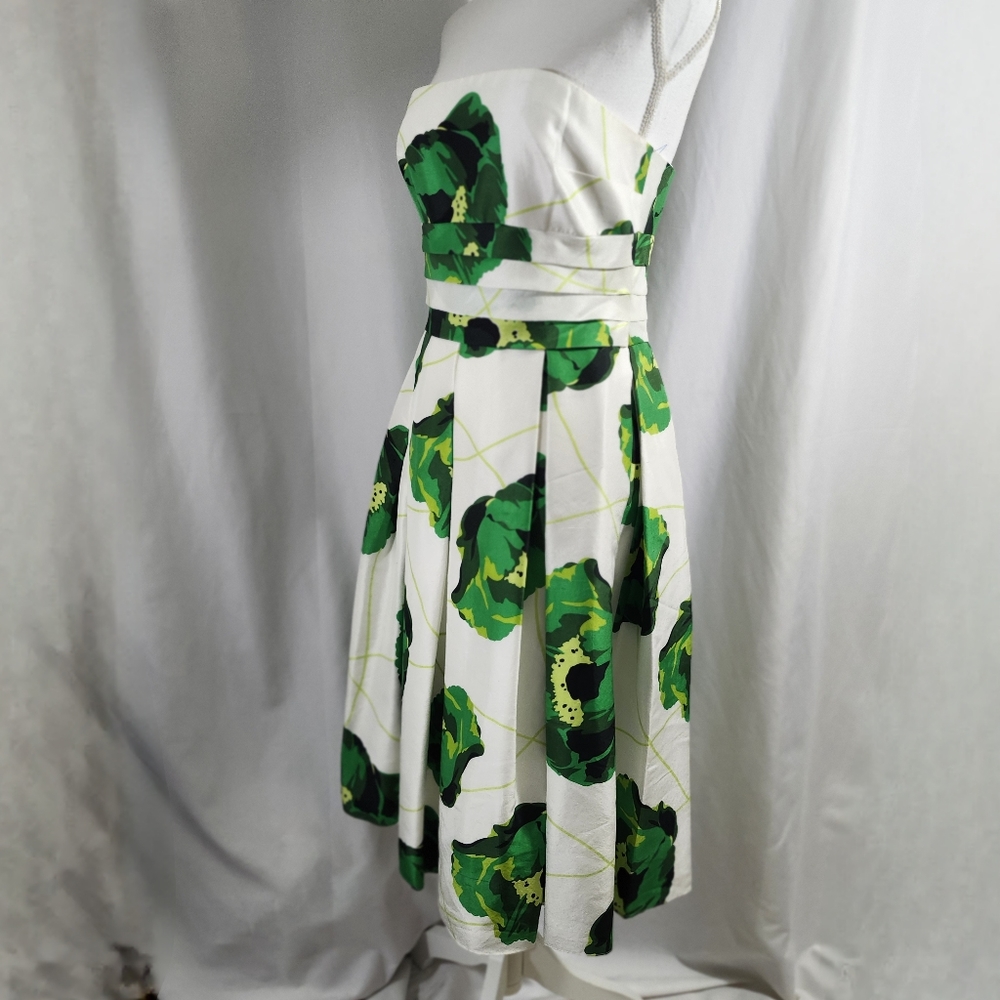 Kay Unger Green and White Strapless Dress - Picture 2 of 15